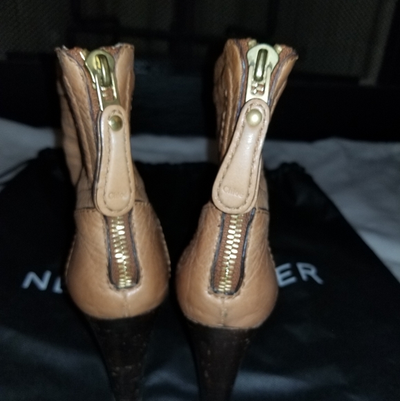 βπ₯HOST PICK π₯Chloe Lambskin Soft Ankle Bootsβ - Picture 7 of 9